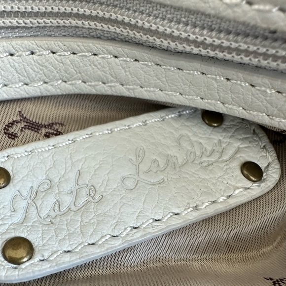 Kate Landry White Shoulder Pocket Book with beige wicker- 8 Pockets! - Picture 12 of 13